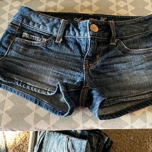 Jean shorts American eagle size 00